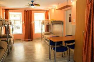 Гостиница Old Flat на Жуковского Санкт-Петербург Десятиместный эконом-6