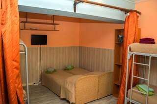 Гостиница Old Flat на Жуковского Санкт-Петербург Десятиместный эконом-1
